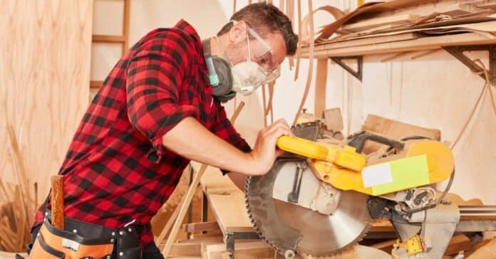 Finish Carpenter jobs in Canada